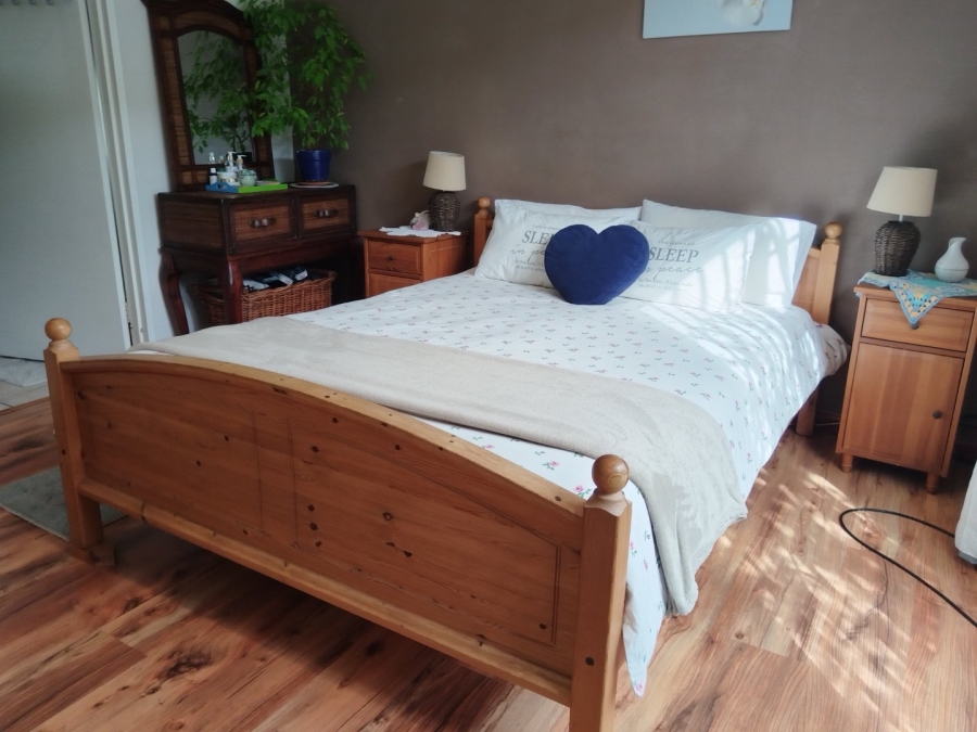 3 Bedroom Property for Sale in Parklands Western Cape